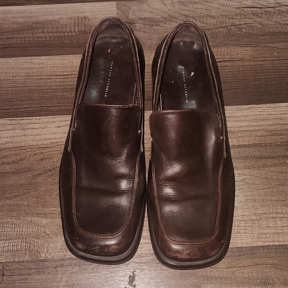 Banana Republic Brown Leather Loafers Size 11.5